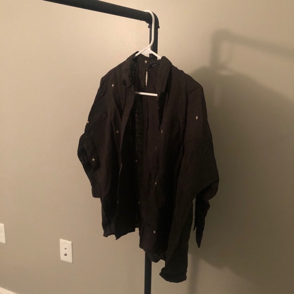 Zara khaki button up with stars - Picture 2 of 2